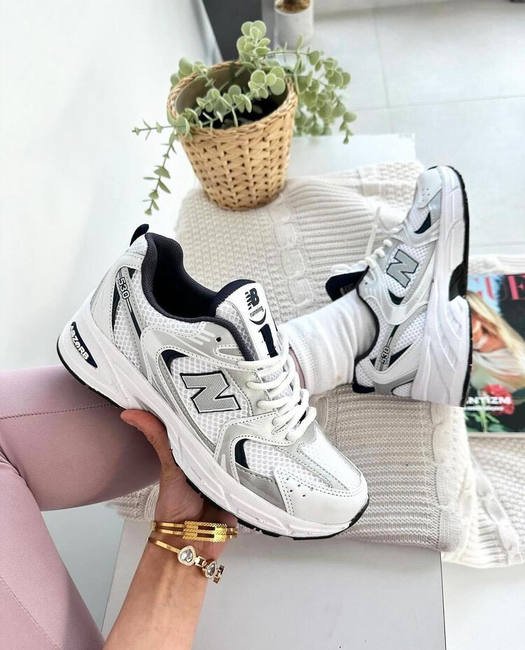 New Balance 530  