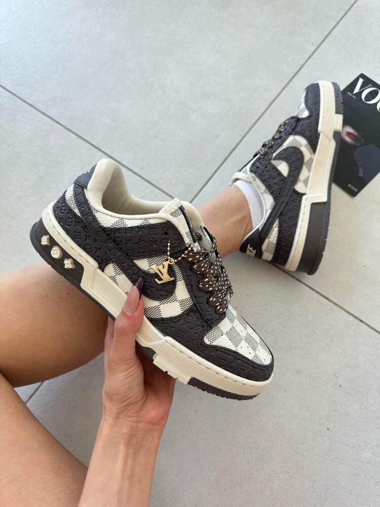 Dunk Lv Premium