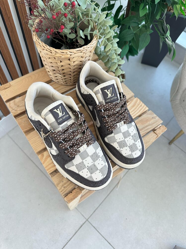 Dunk Lv Premium