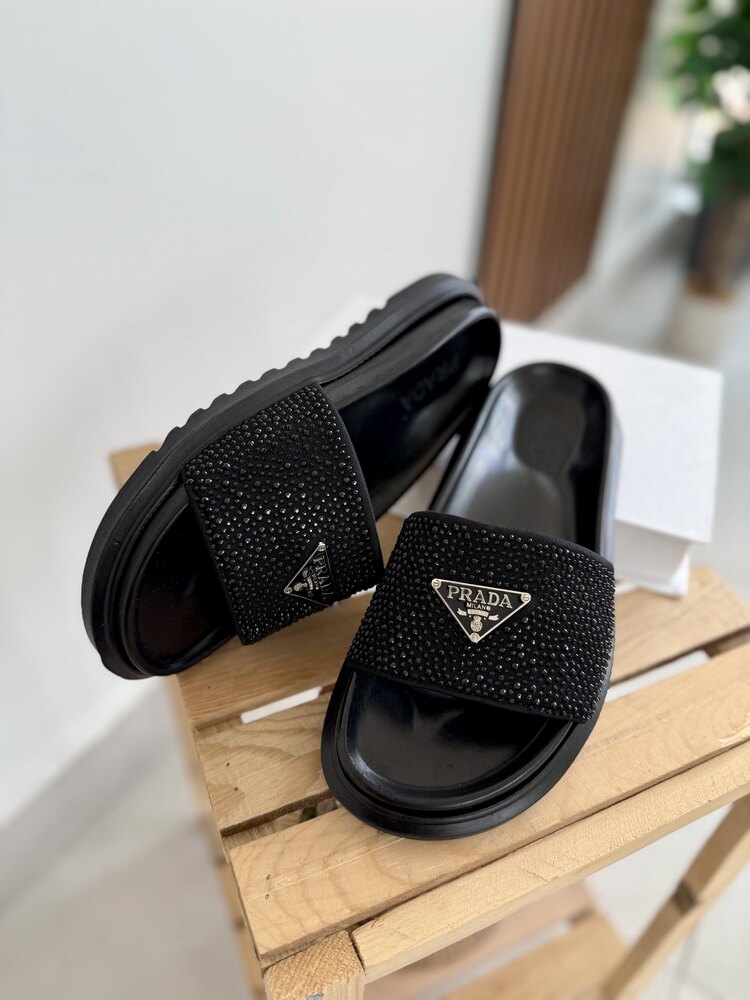 Prada Diamond
