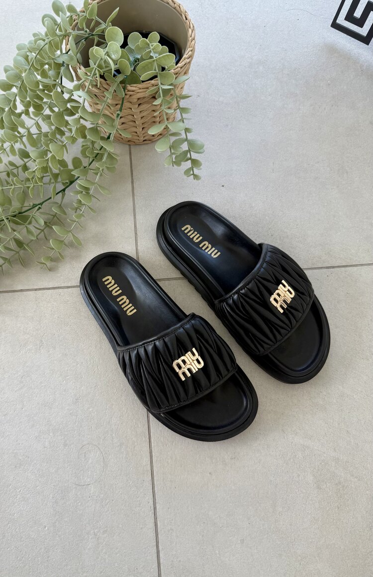 Miu miu slippers