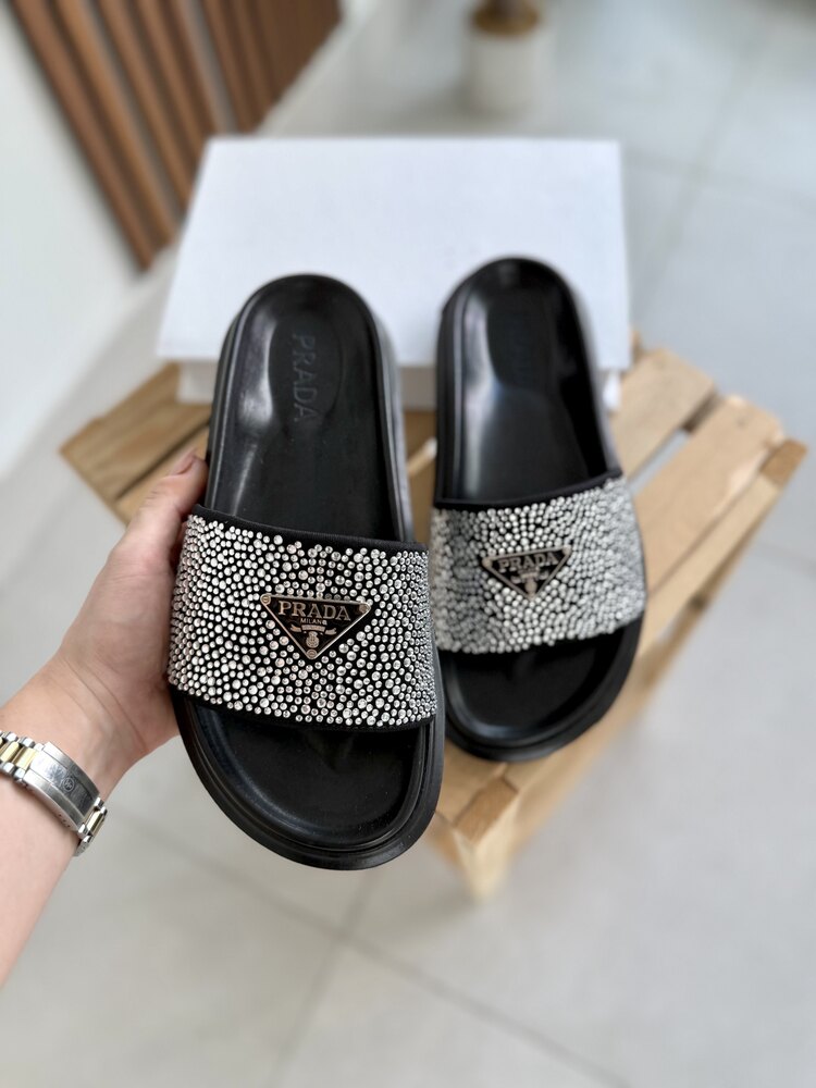Prada Diamond