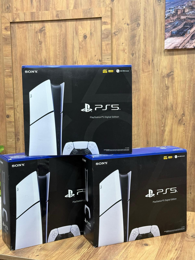 Playstation 5 SLİM DİJİTAL VERSİYON (1TB)