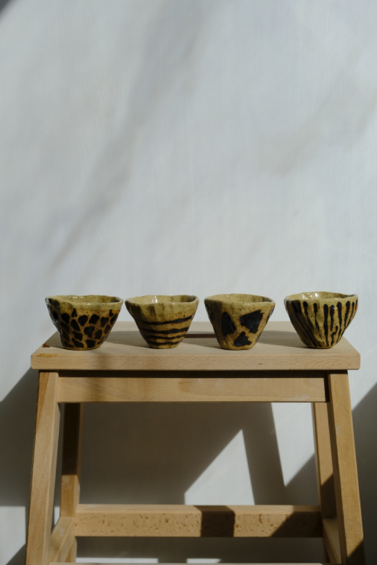 Stoneware çizgili cup