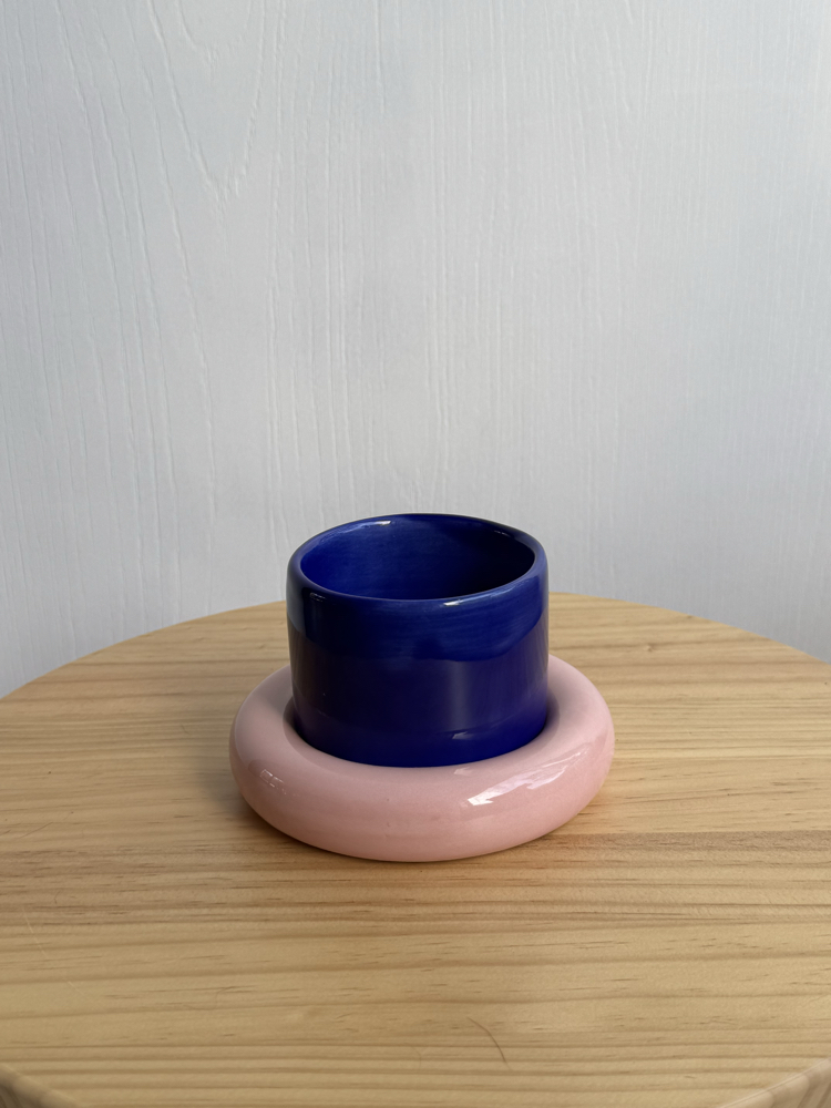 Pembe kobalt takım