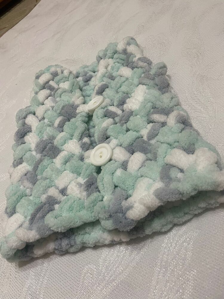 puffy 2li set ( bebek yeleği ve şapkası)