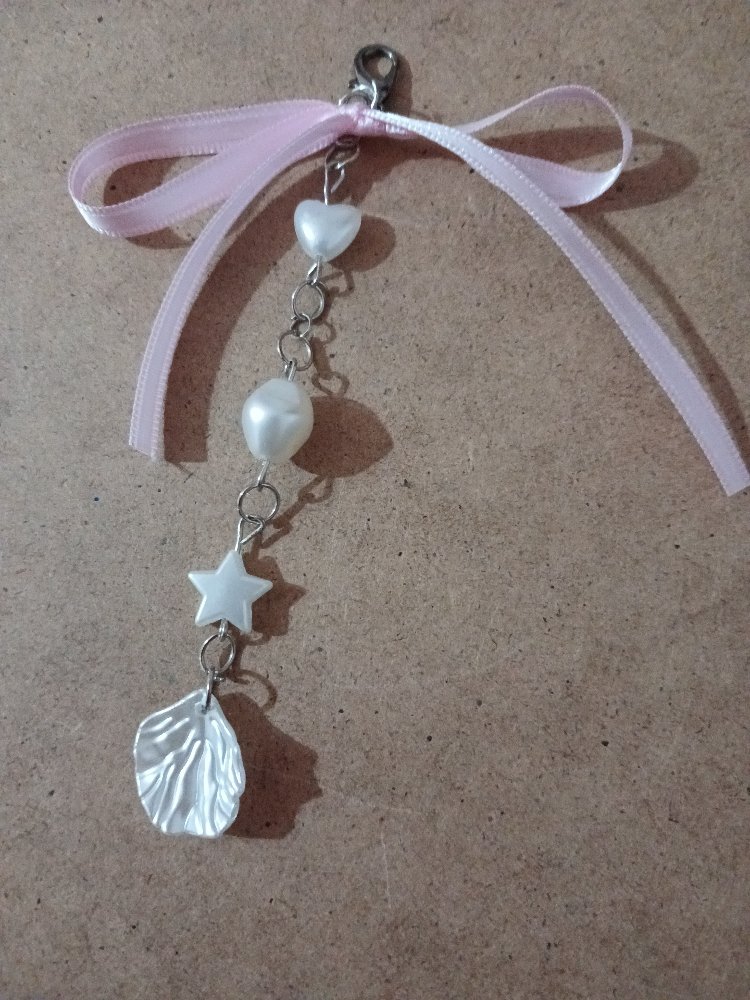 Pembe Deniz Kabuğu Charm