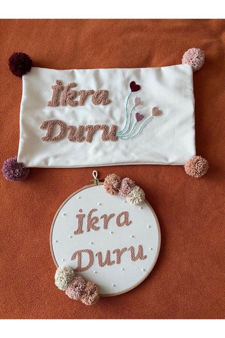 Punch Işlemeli Isimli Kapı Süsü Ve Takı Yastığı Takımı,bebek  (İÇ DOLGUSUZ)