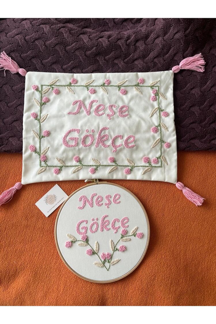 Işlemeli Isimli Kapı Süsü Ve Takı Yastığı Takımı,bebek Hediyelik (İÇ DOLGUSUZ)