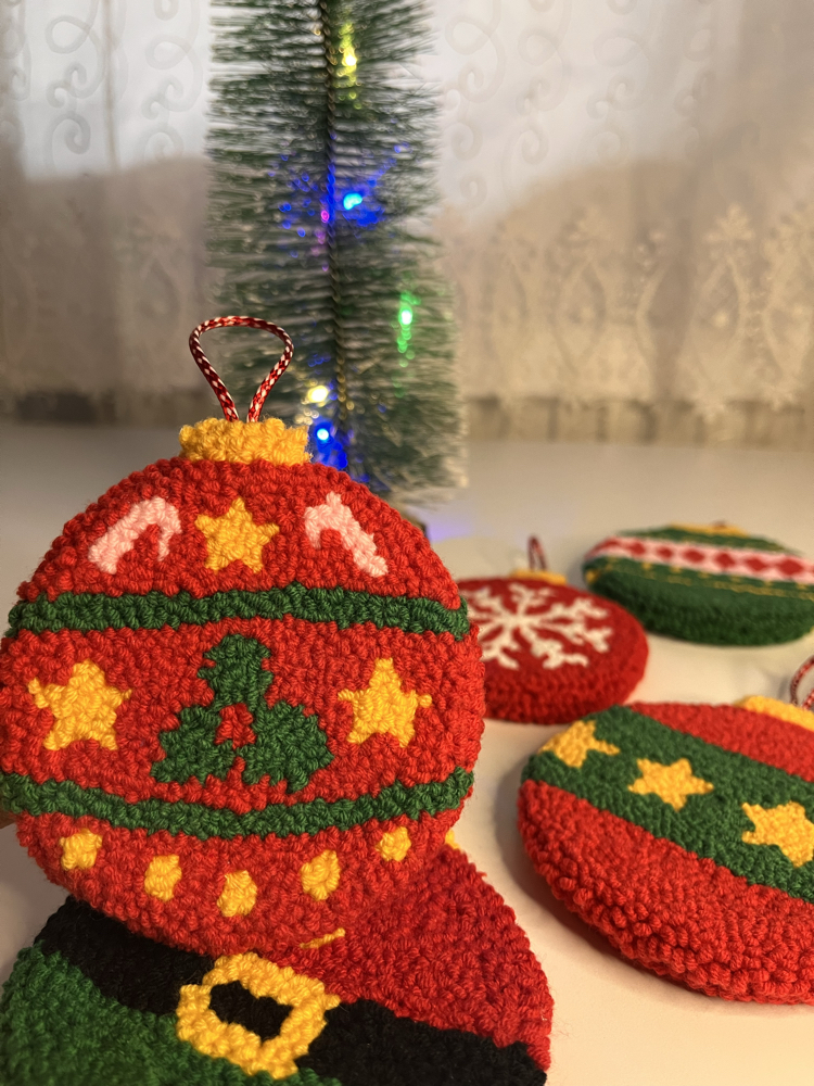 Geleneksel Christmas Desenli Çift Taraflı Yılbaşı Ağaç Süsleri