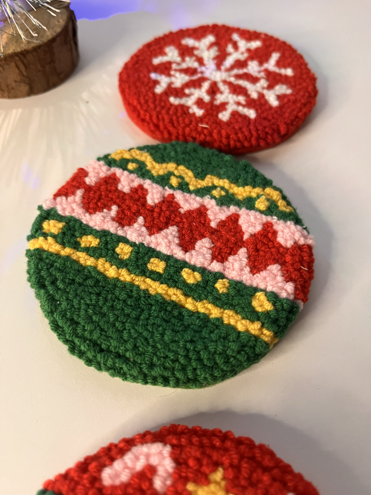Geleneksel Christmas Temalı Bardak Altlıkları