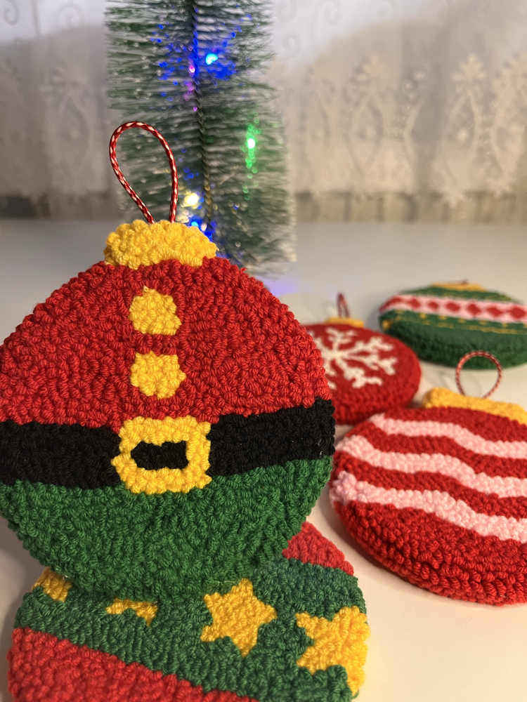 Geleneksel Christmas Desenli Çift Taraflı Yılbaşı Ağaç Süsleri