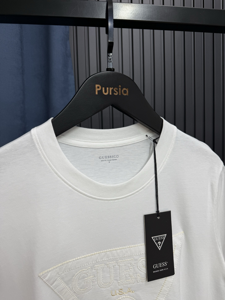 Guess T-shirt Premium