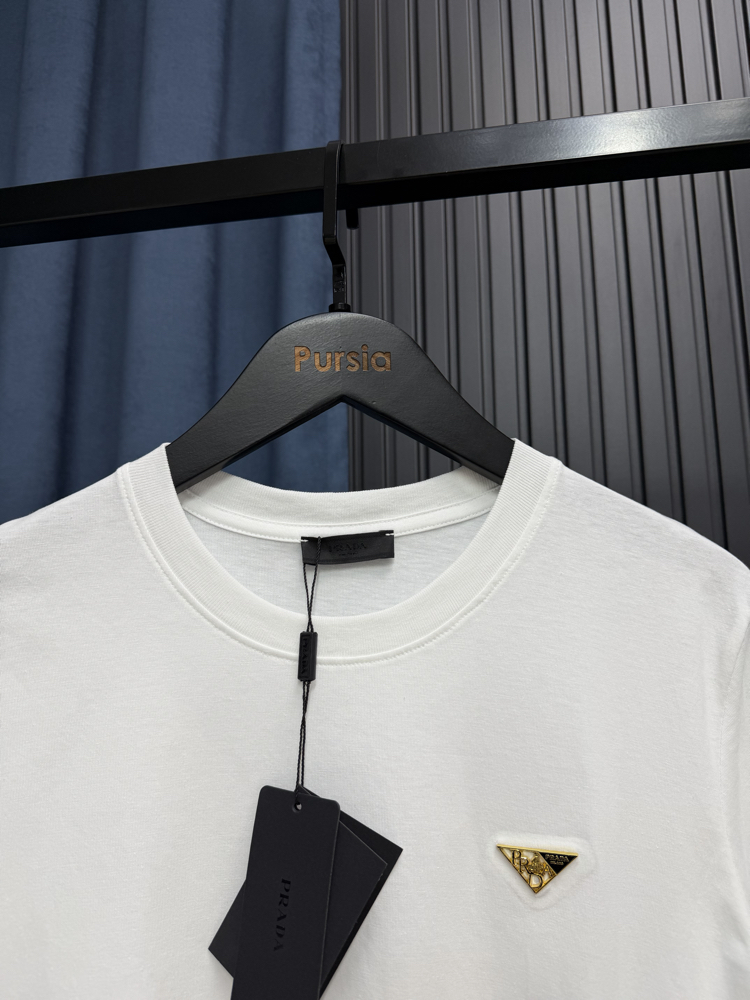 Prada T-shirt Premium 