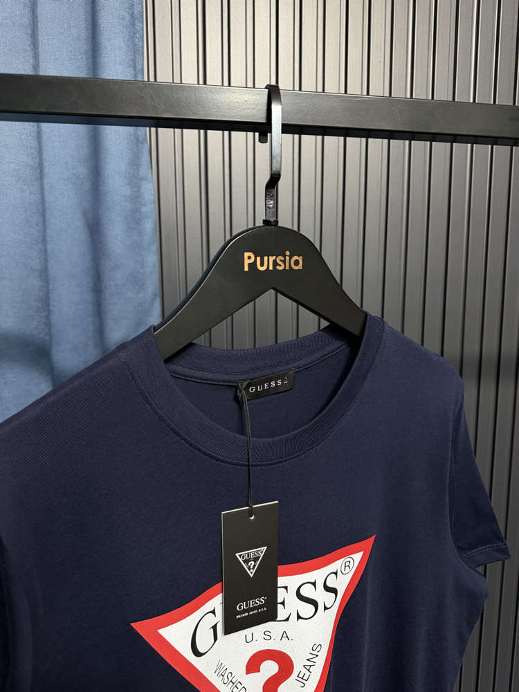Guess T-shirt Premium 