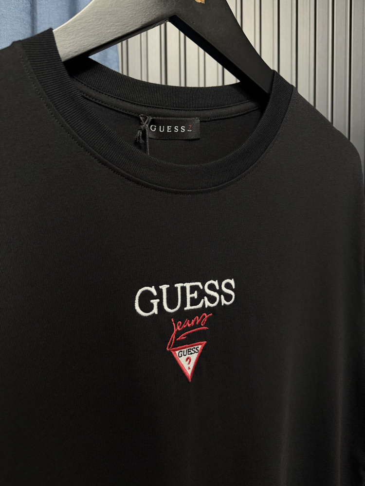 Guess T-shirt Premium 