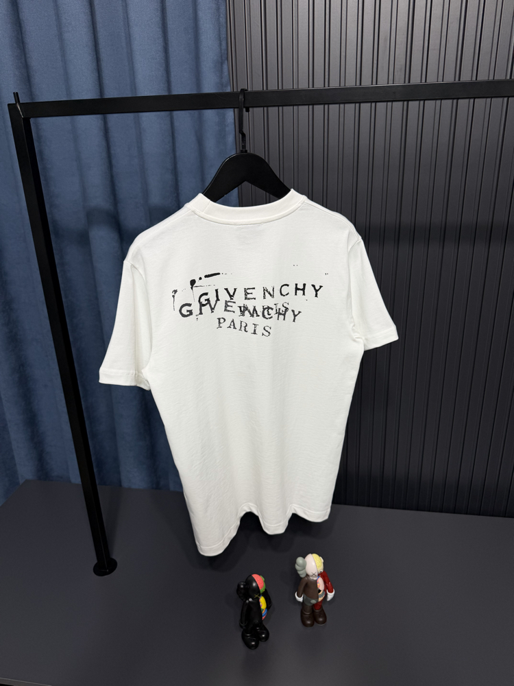 Givenchy T-shirt Premium
