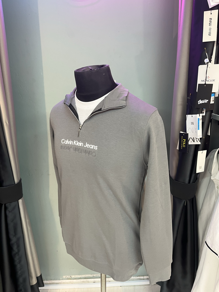 Calvin Klein Yarım Fermuar – A Kalite Premium Kumaş