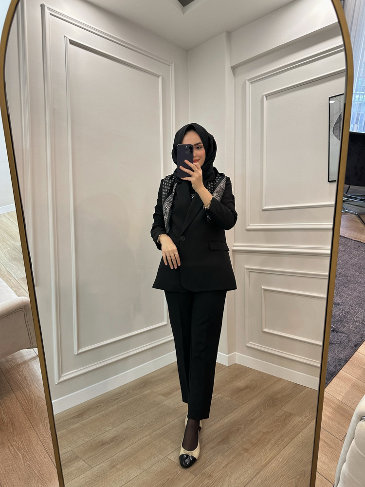 Fularlı Blazer Ceket 