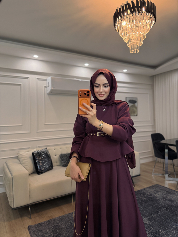 KEMER DETAYLI ETEKLİ TAKIM 