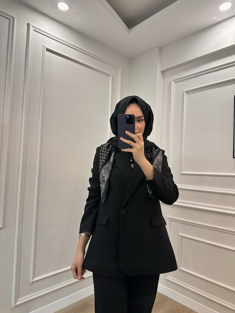 Fularlı Blazer Ceket 