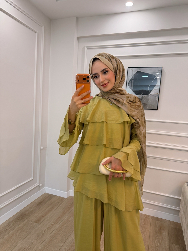 LİYA KAT KAT TUNİK DETAYLI TAKIM