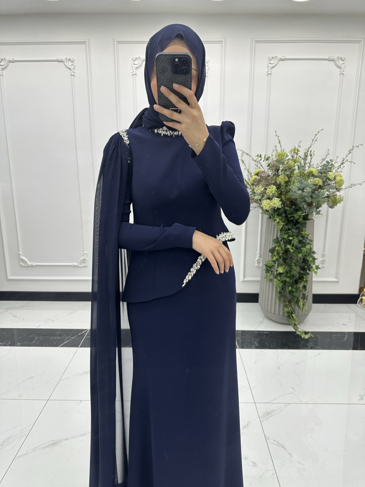 Taş detaylı abiye