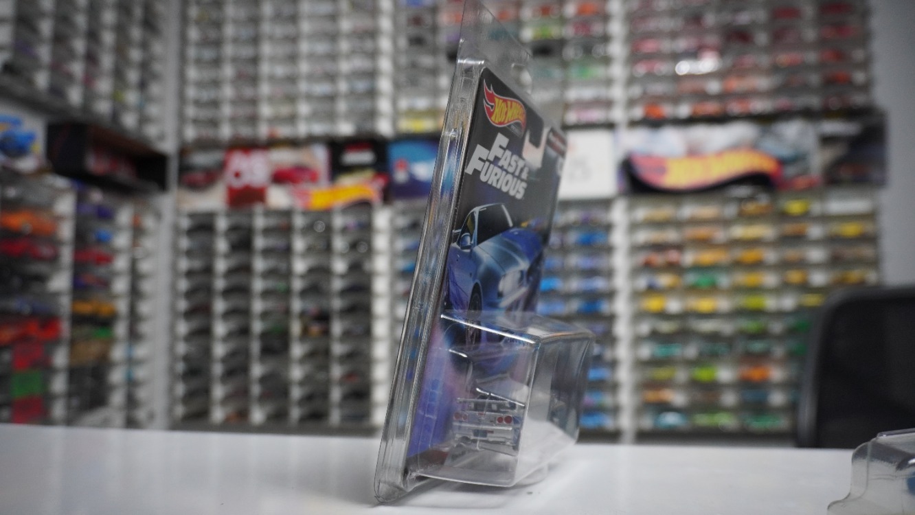 2 Tanesi İmzalı 10 Adet Hot Wheels Premium Koruma Kabı (İnce, Korunaklı)