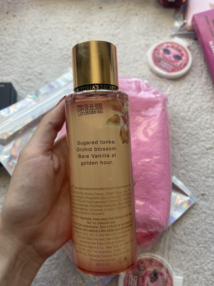 vs bodymist bare vanilya golden
