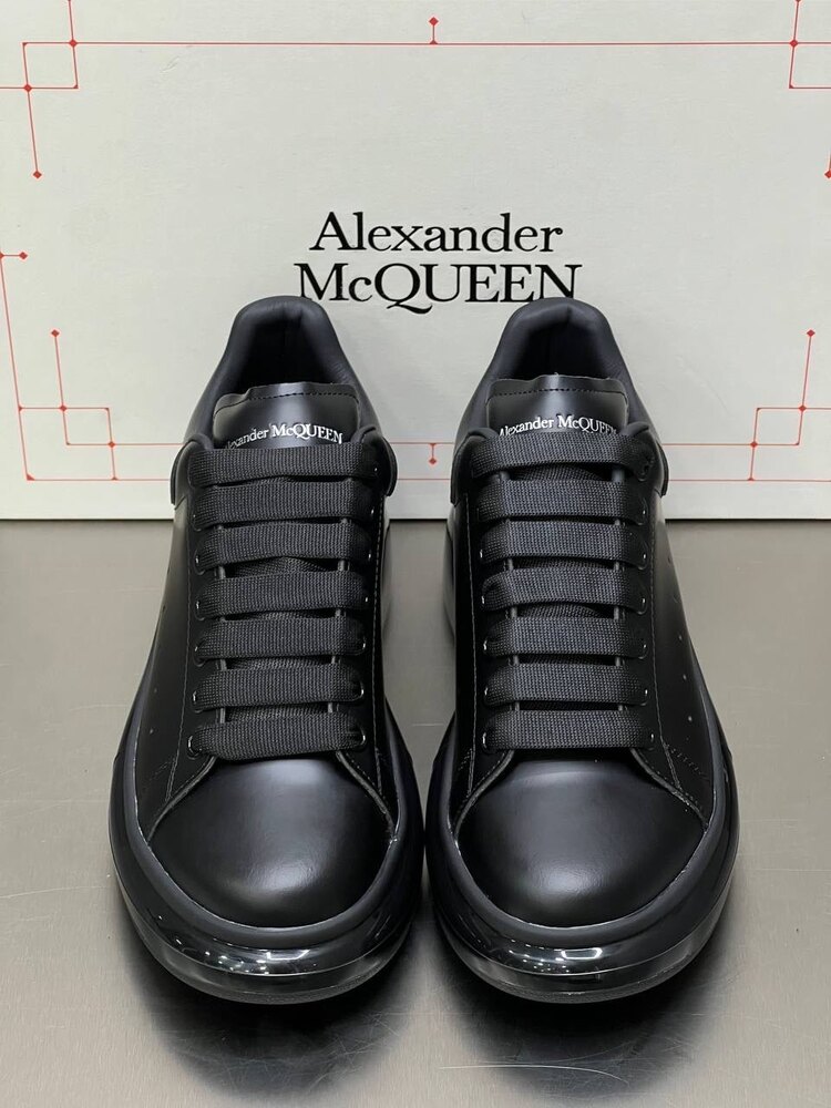 Alexander Mcqueen