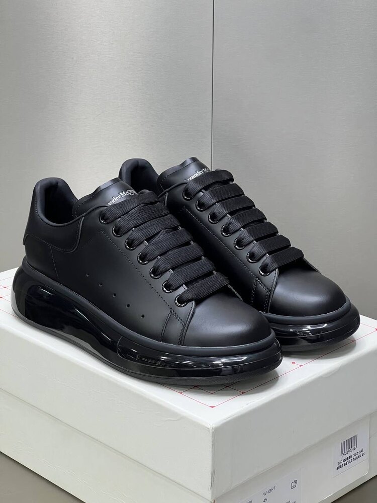 Alexander Mcqueen
