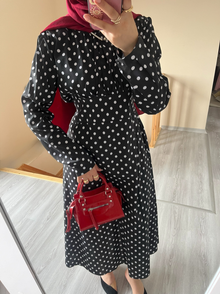 Siyah Polka Elbise