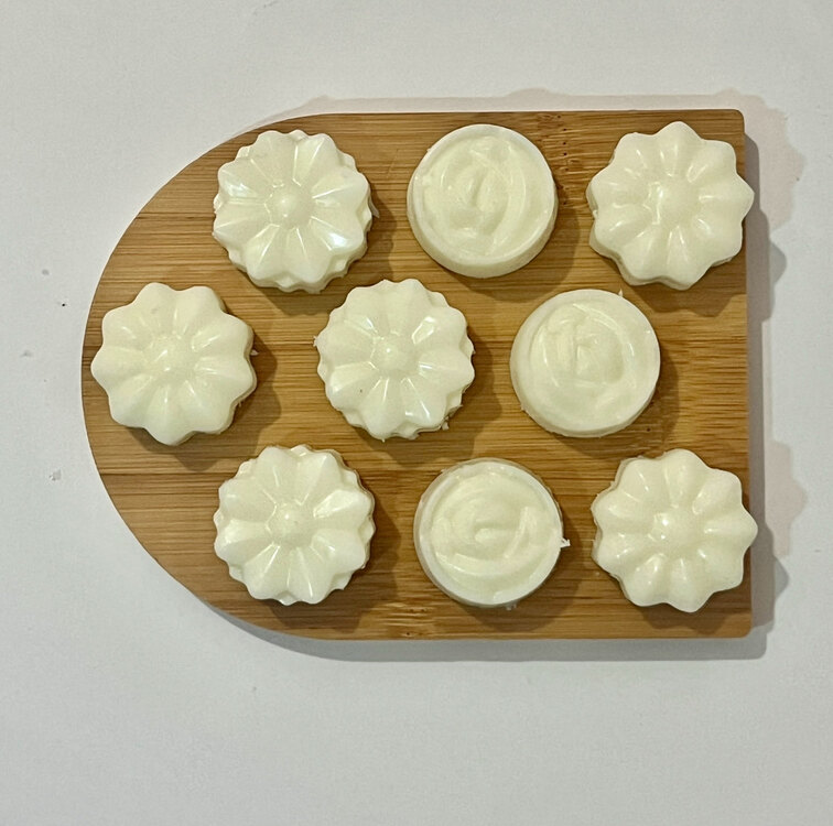 ÇİÇEK DESENLİ BUHARDANLIK MUMLARI + 2 tealight