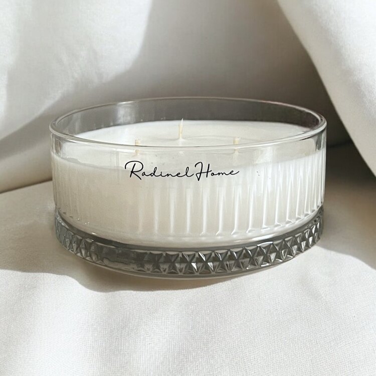 ELEGANT REFLECTION • 370 g