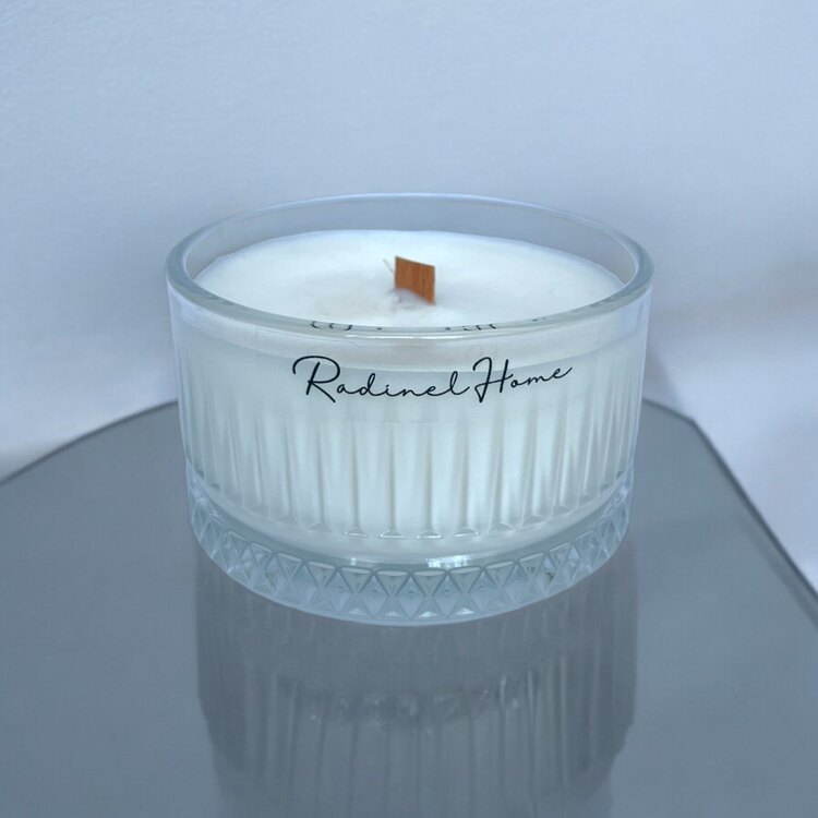 ELEGANT REFLECTION • 170g