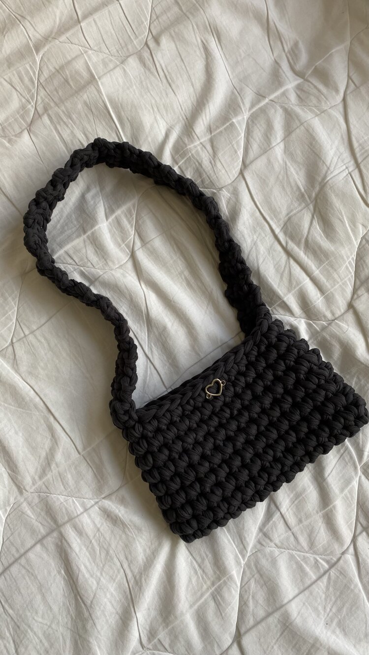 basic gri bag