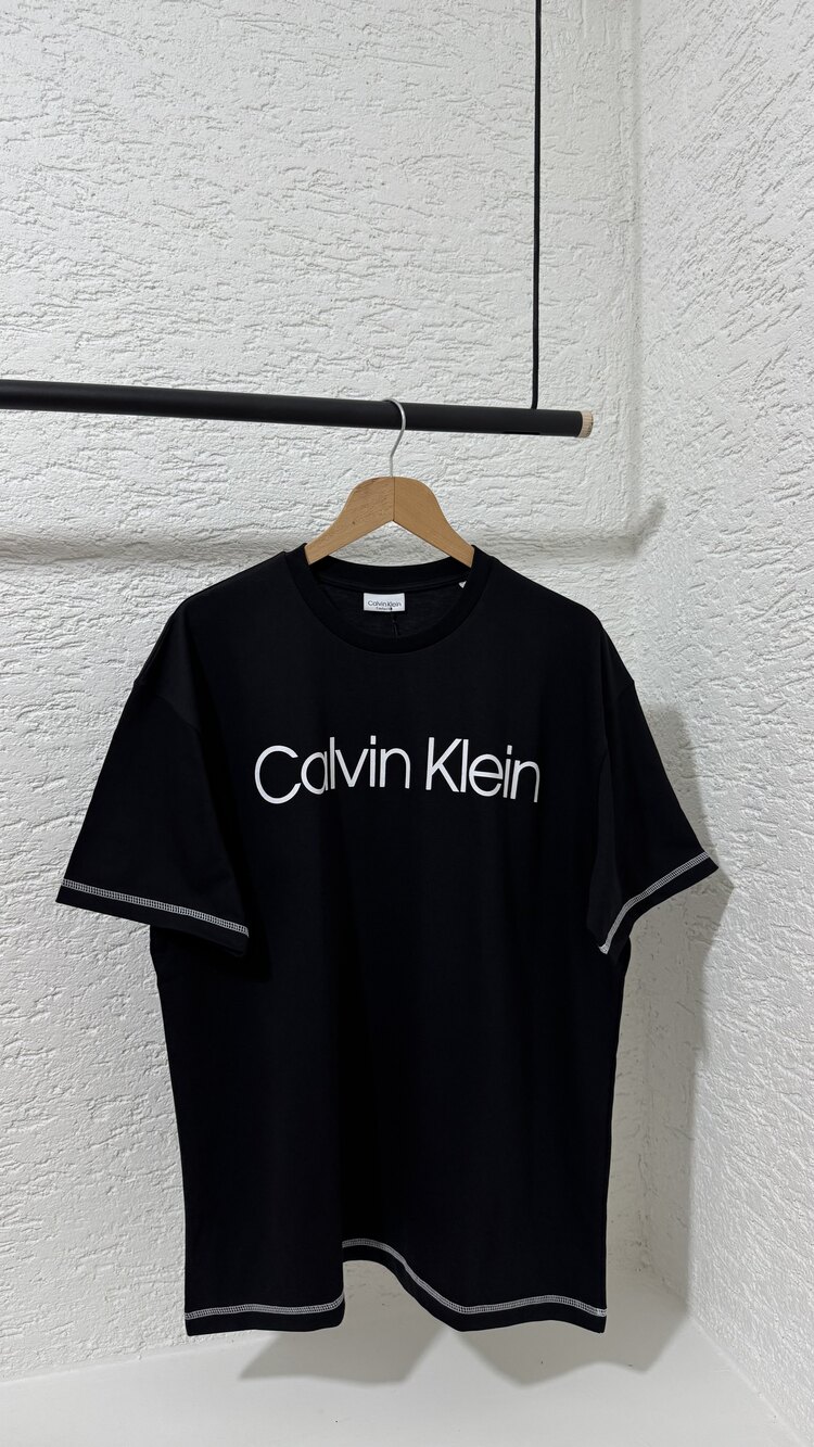 Calvin Klein Yeni Sezon Siyah Tshirt