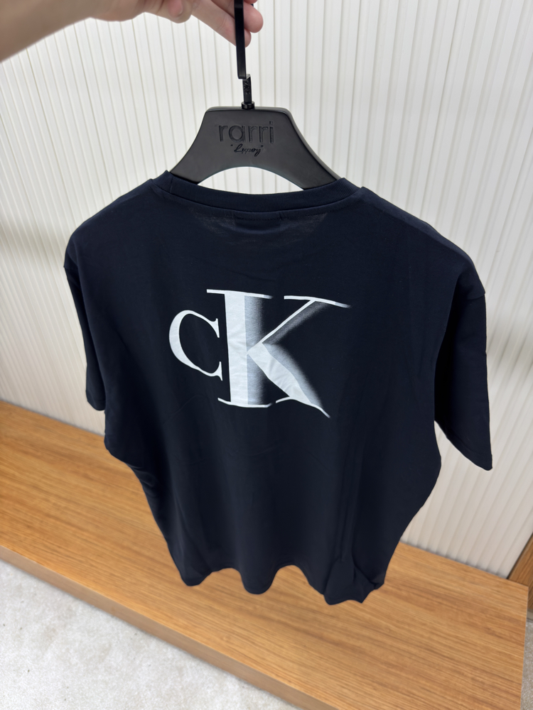 Calvin Klein 2026 Sezon Siyah Tshirt