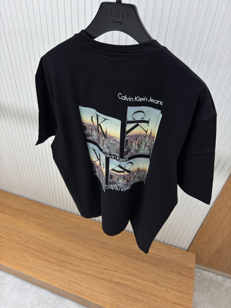 Calvin Klein Summer Edition Tshirt