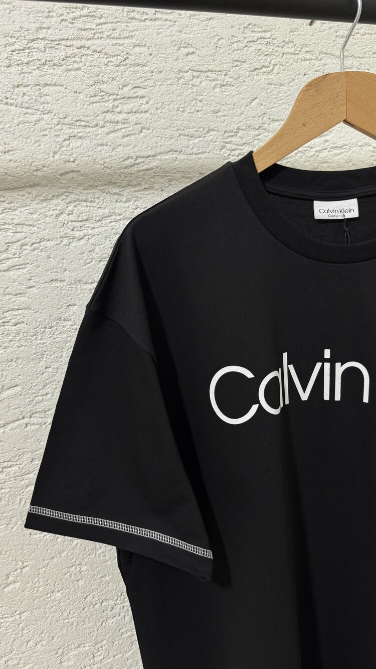 Calvin Klein Yeni Sezon Siyah Tshirt