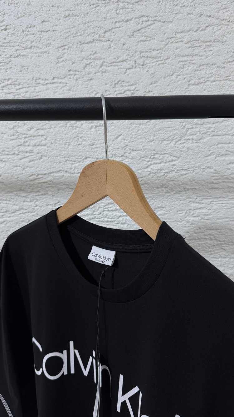 Calvin Klein Yeni Sezon Siyah Tshirt