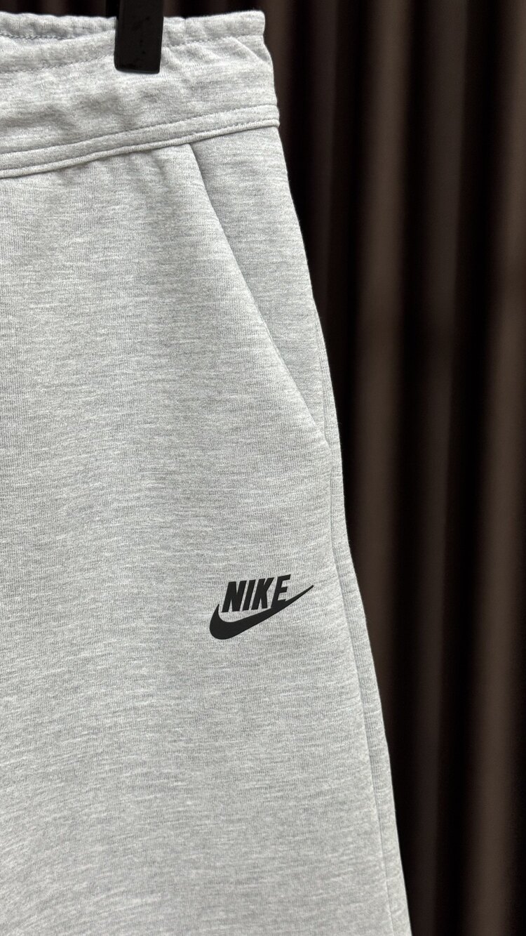 Nike Gri Tech Şort