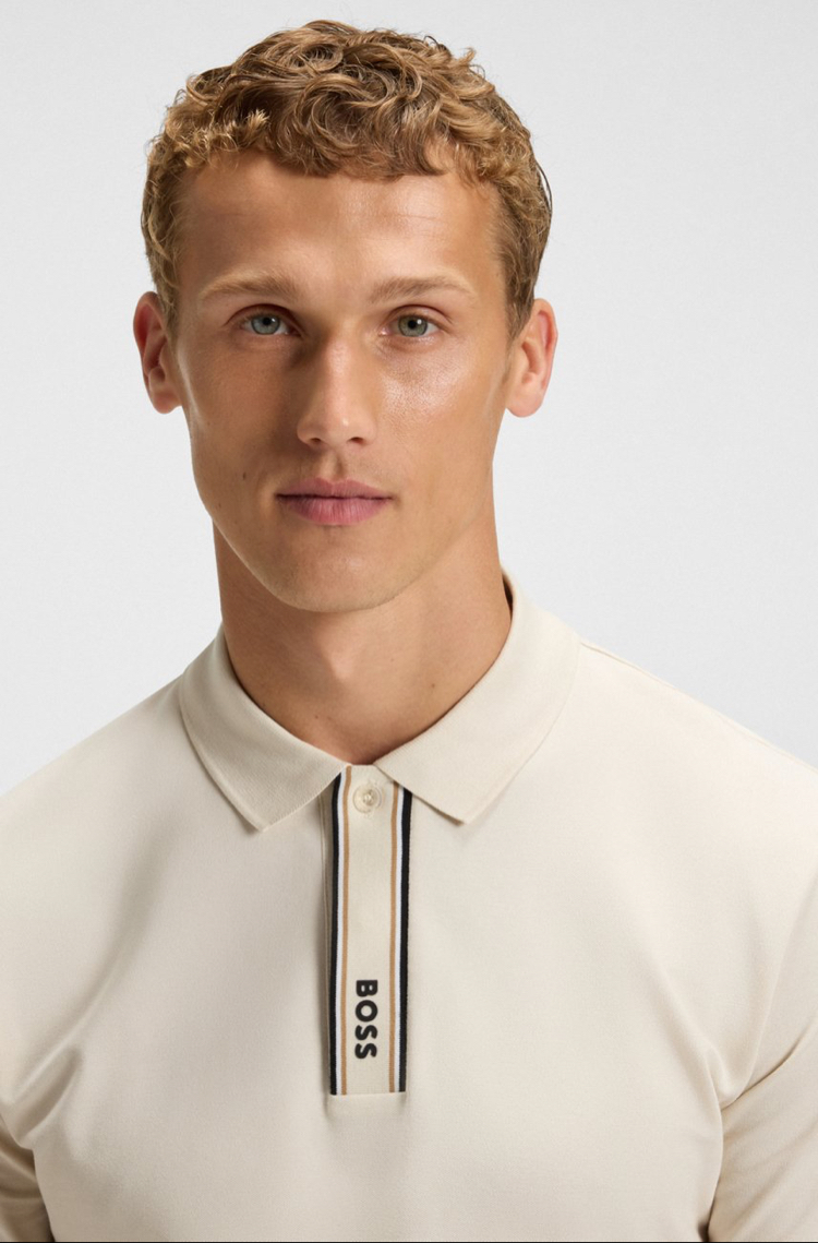 Beyaz Polo Yaka T-Shirt