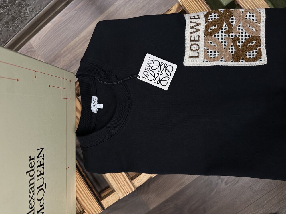 Loewe Göğüs Örgü Logo Baskılı T-Shirt