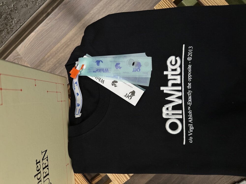Off-White Nakış Yazılı T-Shirt