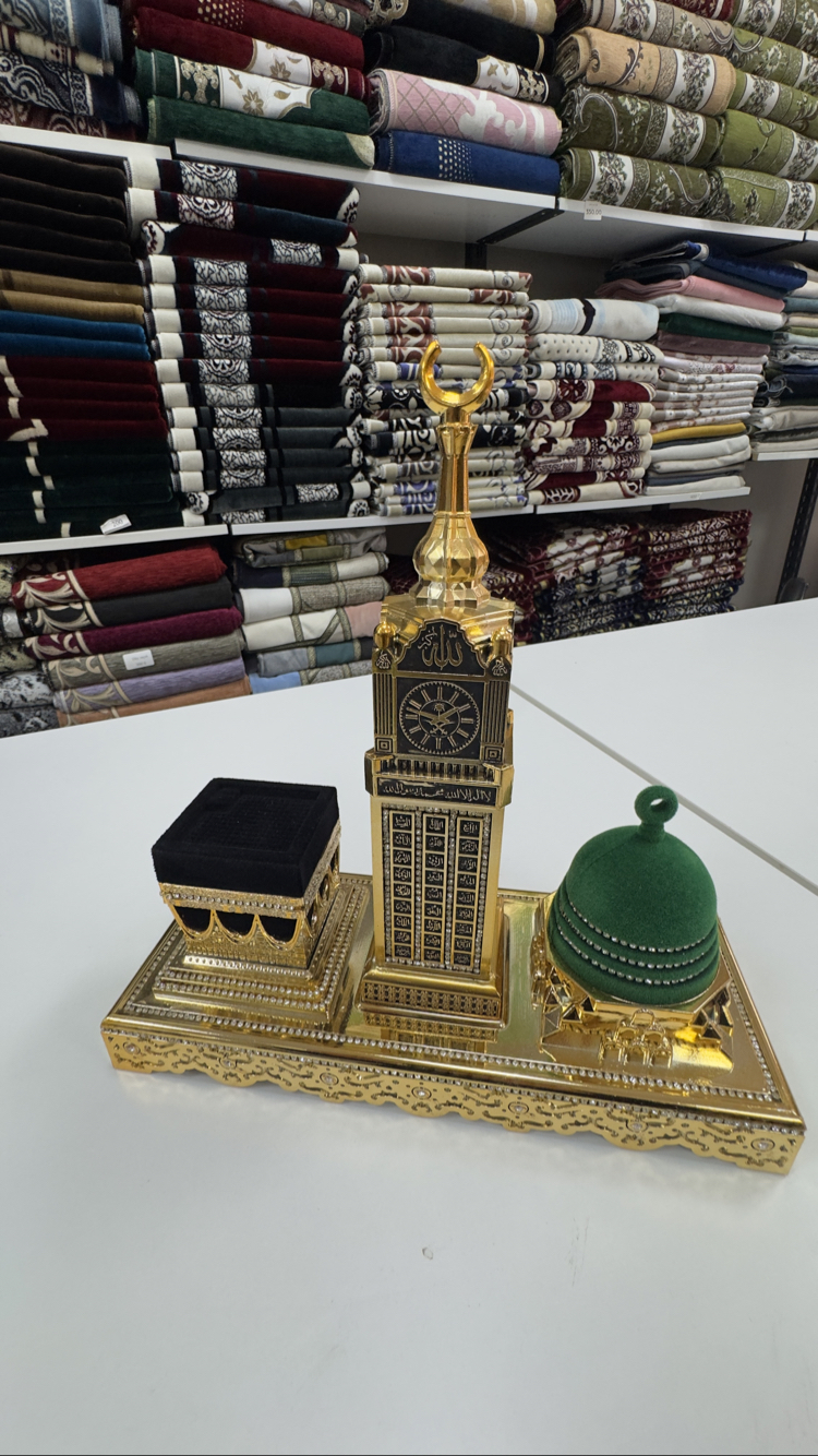 Uclu set Kabe