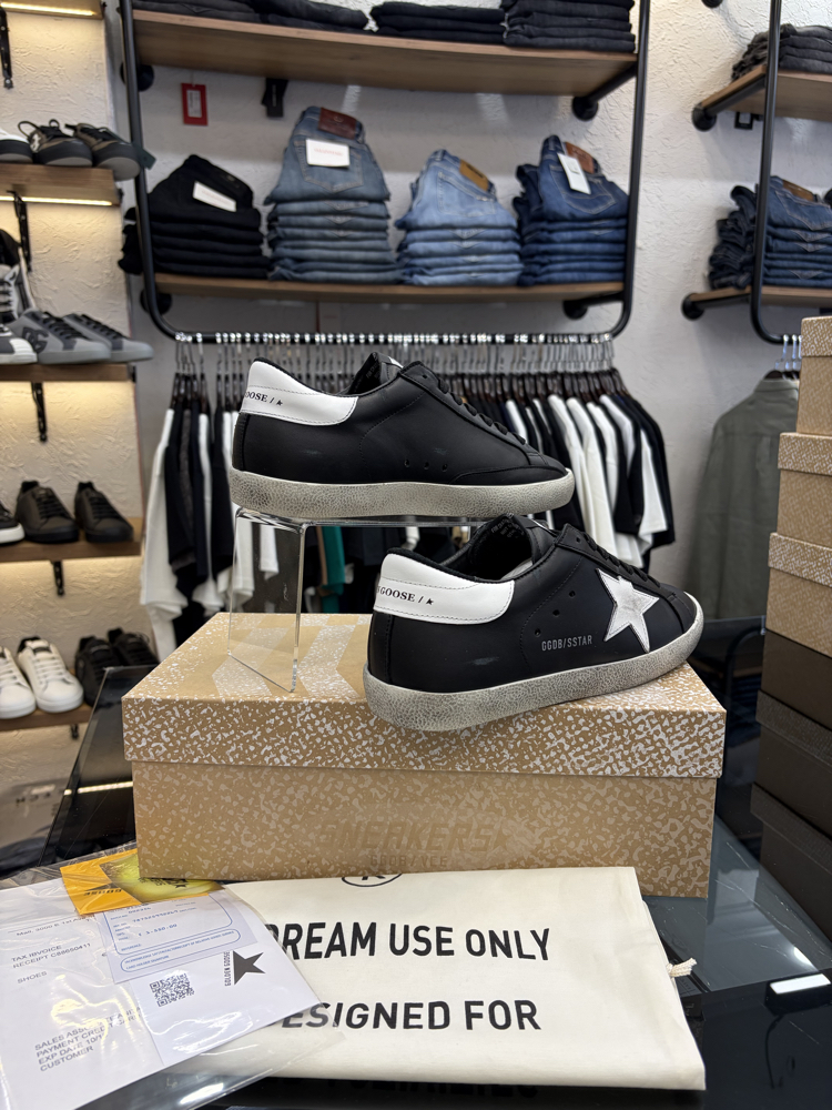 Golden Goose sneakers 