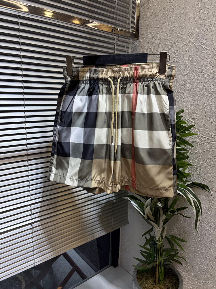 Burberry şort mayo