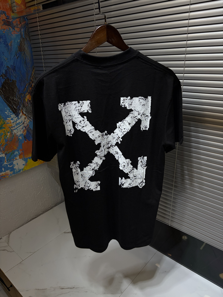 Off White arrow print tshirt