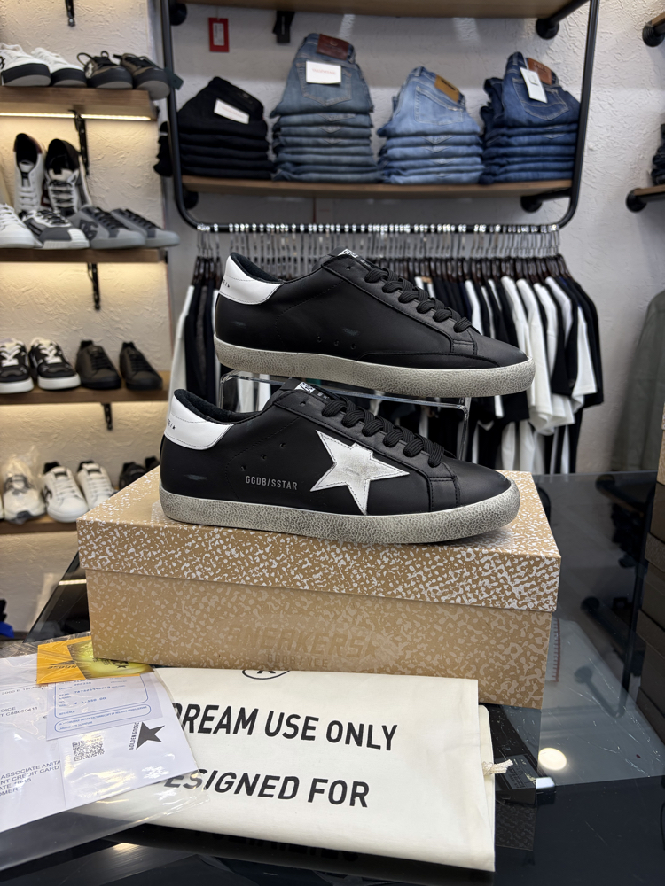 Golden Goose sneakers 
